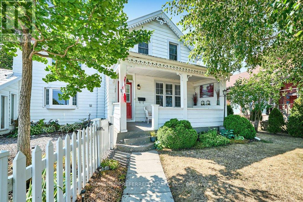 157 Crescent Street, Peterborough Central, Ontario  K9J 2G4 - Photo 9 - X12349610