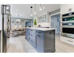 489 BRANSTONE DRIVE, Waterloo, Ontario