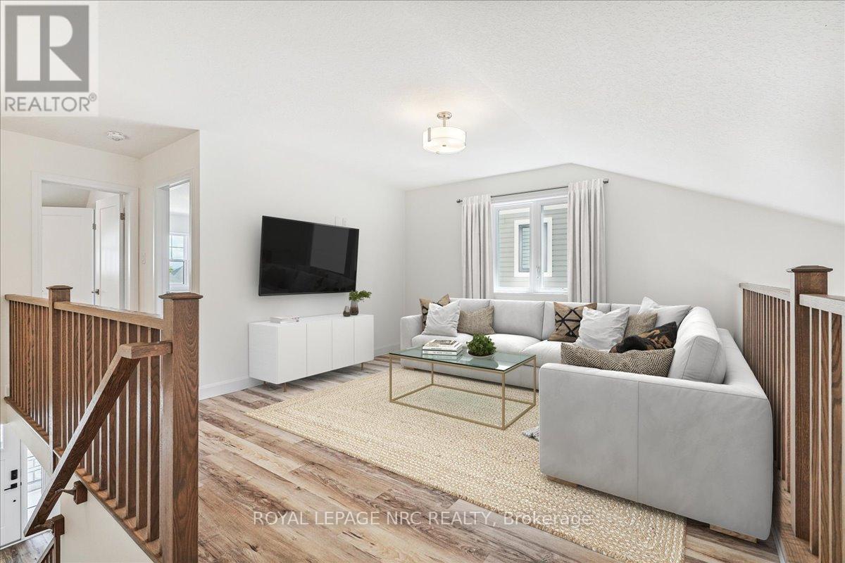 63 Beachwalk Crescent, Fort Erie (Crystal Beach), Ontario  L0S 1B0 - Photo 11 - X12400990