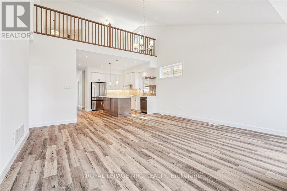 63 Beachwalk Crescent, Fort Erie (Crystal Beach), Ontario  L0S 1B0 - Photo 20 - X12400990