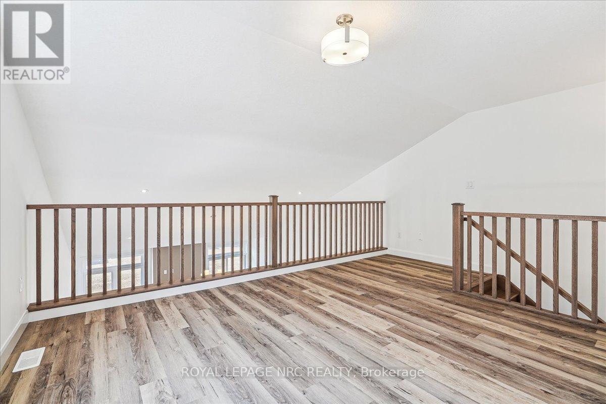 63 Beachwalk Crescent, Fort Erie (Crystal Beach), Ontario  L0S 1B0 - Photo 31 - X12400990