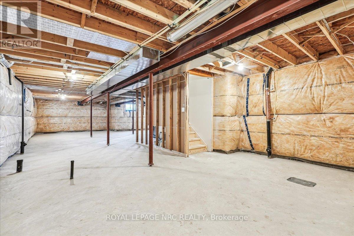 63 Beachwalk Crescent, Fort Erie (Crystal Beach), Ontario  L0S 1B0 - Photo 36 - X12400990