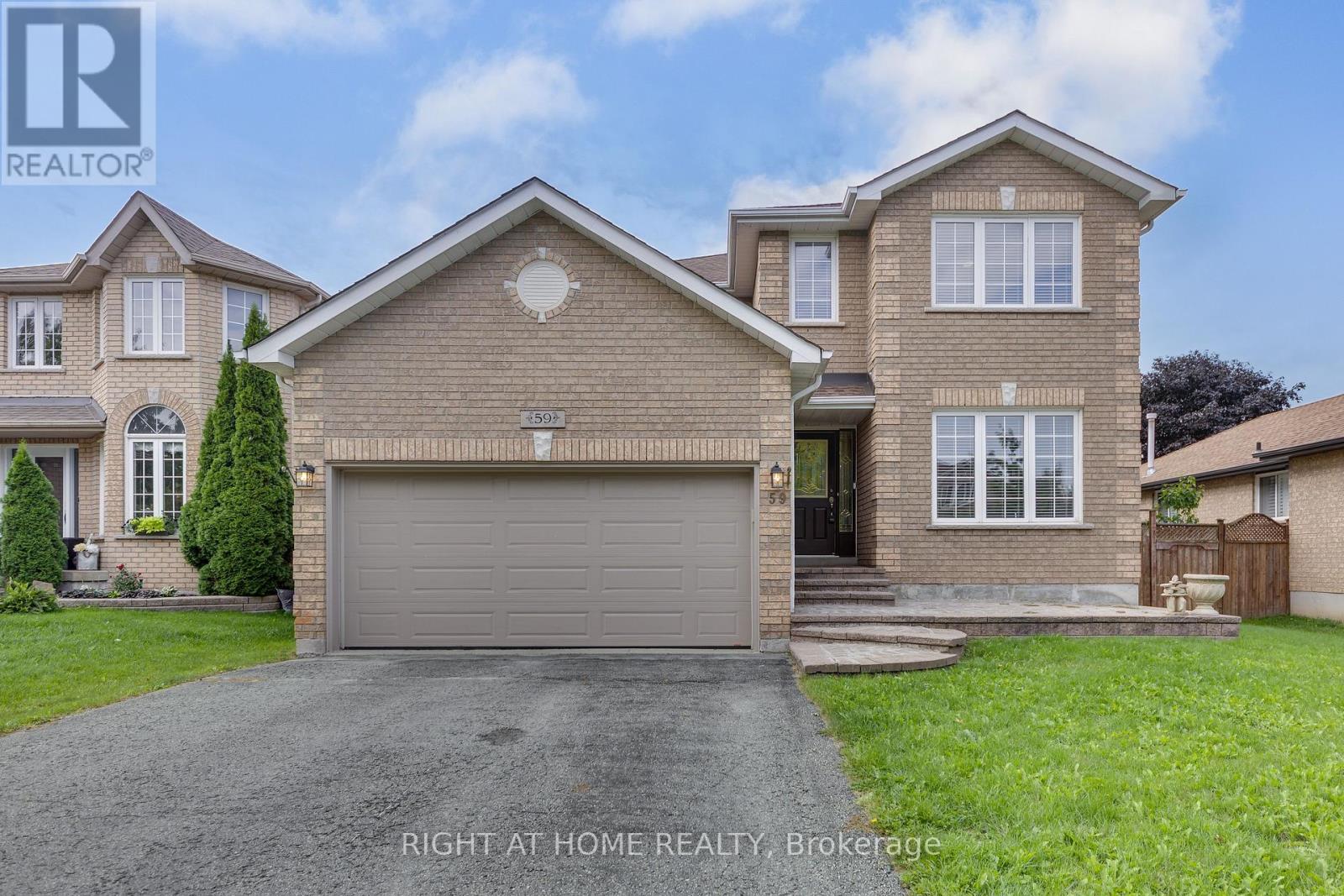 59 KINGSRIDGE ROAD, Barrie, Ontario