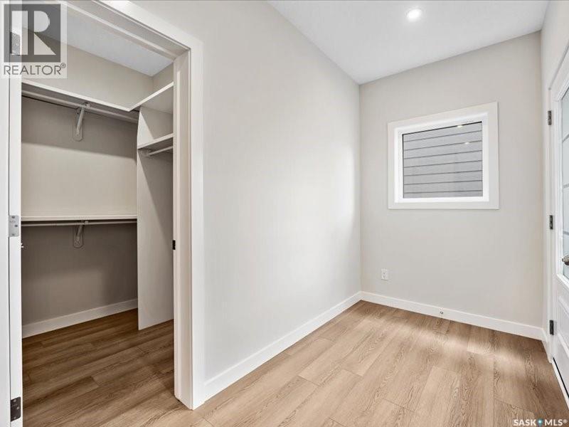 107 Katz Avenue, Saskatoon, Saskatchewan  S7V 1S9 - Photo 3 - SK016187