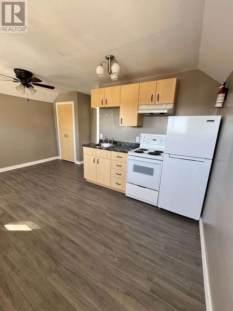 433 Woodcroft Ave, Sault Ste. Marie, Ontario  P6C 2G2 - Photo 15 - SM252609