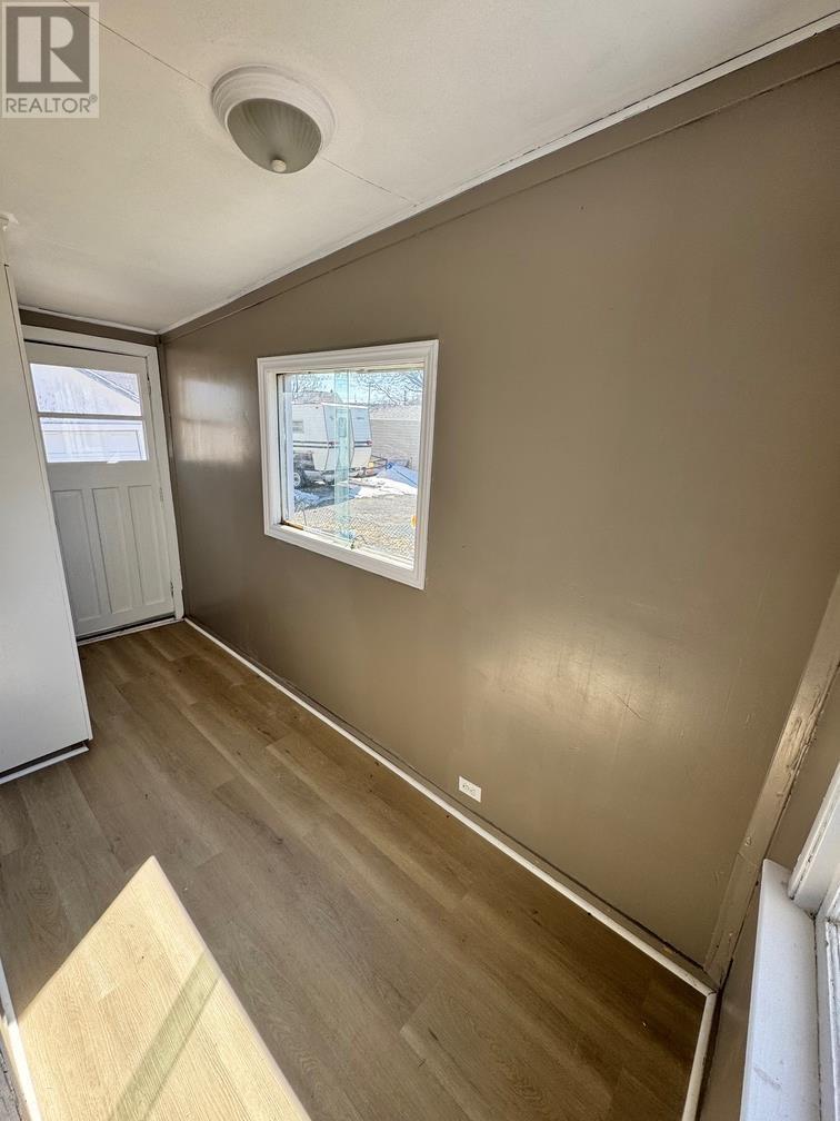 433 Woodcroft Ave, Sault Ste. Marie, Ontario  P6C 2G2 - Photo 13 - SM252609