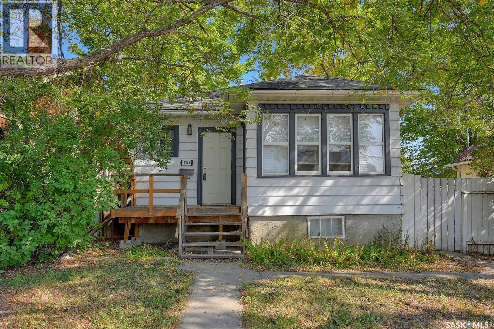 1343 Elphinstone STREET, Regina, Saskatchewan