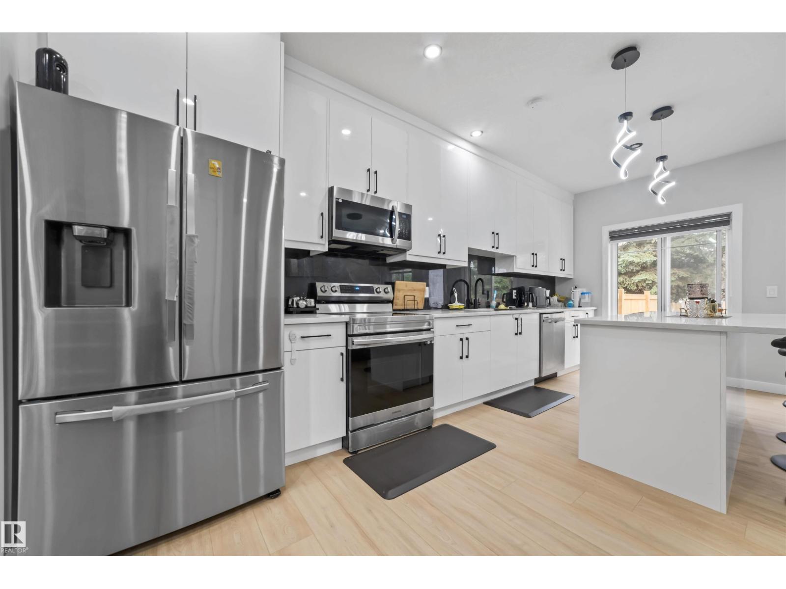 3516 33 Ave Nw, Edmonton, Alberta  T6L 5G6 - Photo 7 - E4457355