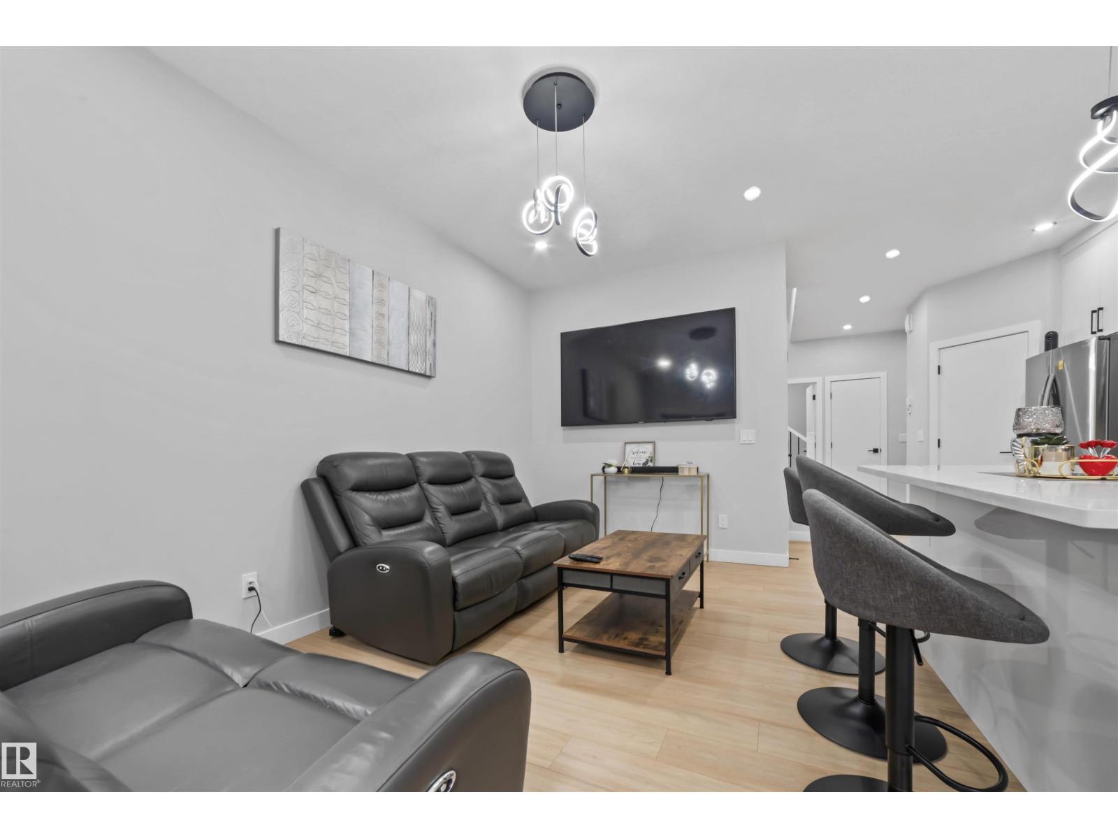 3516 33 Ave Nw, Edmonton, Alberta  T6L 5G6 - Photo 13 - E4457355