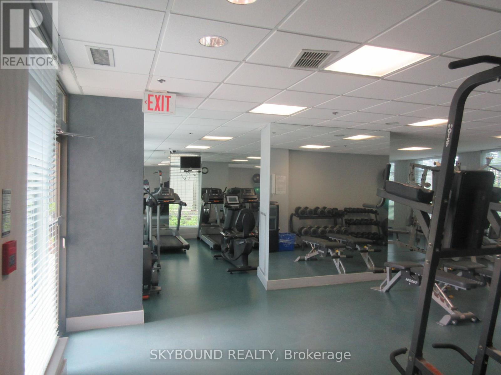 809 - 88 Palace Pier Court, Toronto, Ontario  M8V 4C2 - Photo 23 - W12400866