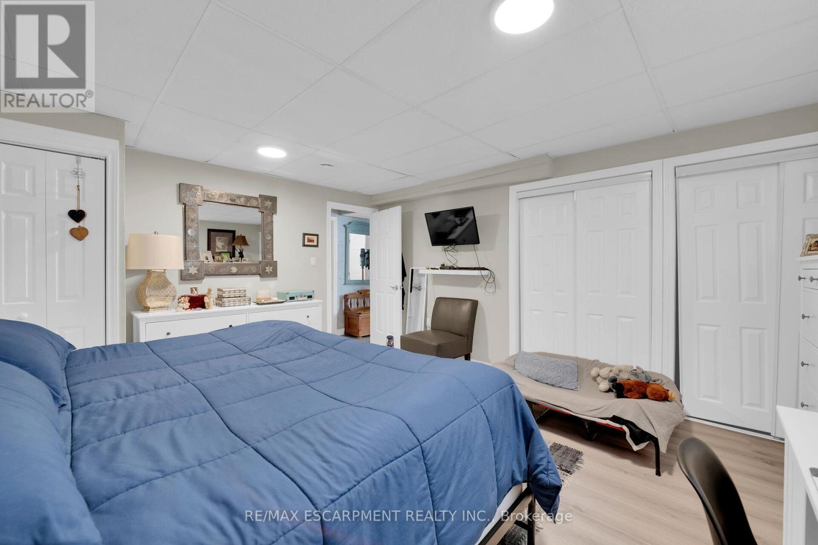 1645 Lakeshore Road, Haldimand, Ontario  N0A 1P0 - Photo 27 - X12400917
