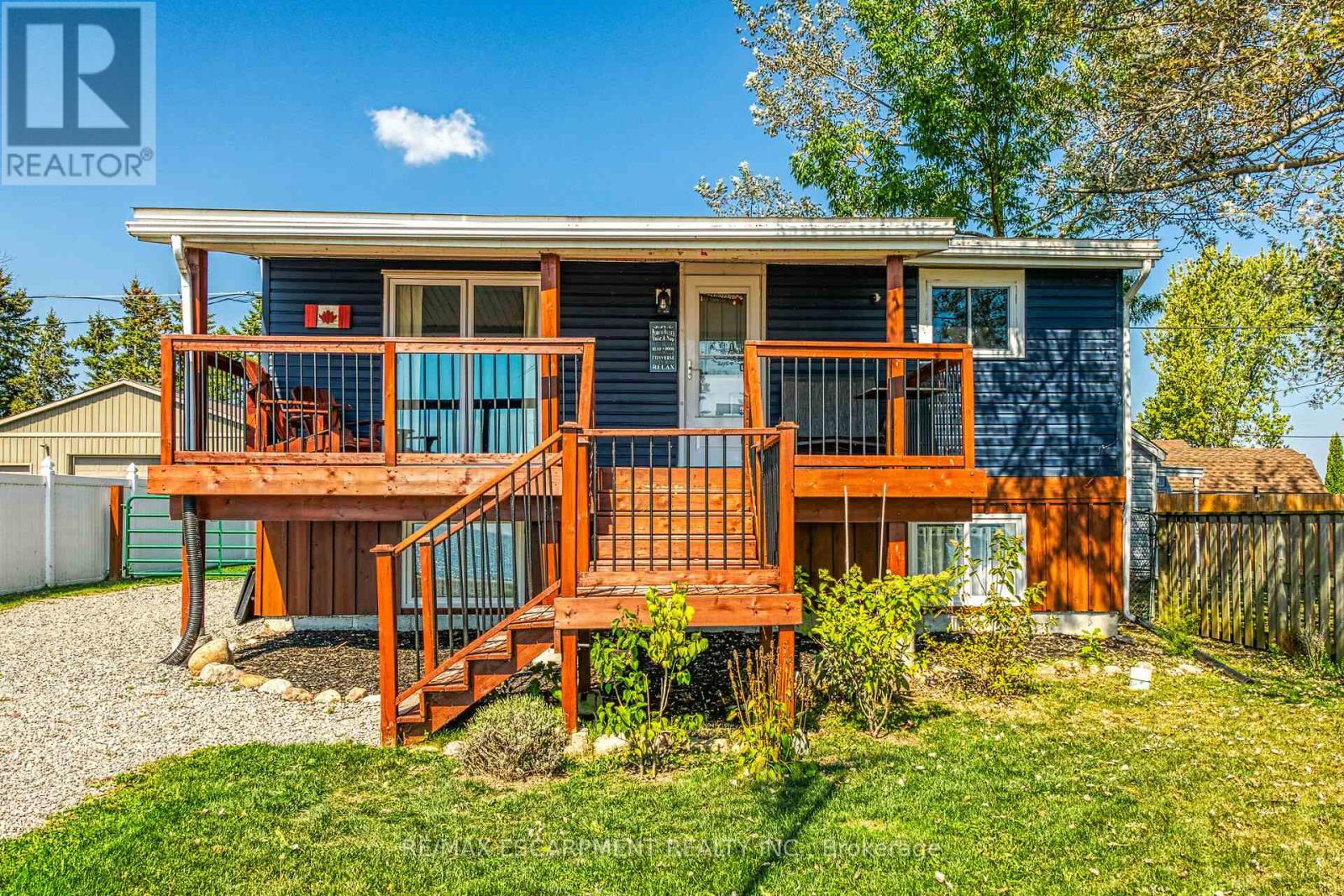 1645 Lakeshore Road, Haldimand, Ontario  N0A 1P0 - Photo 5 - X12400917