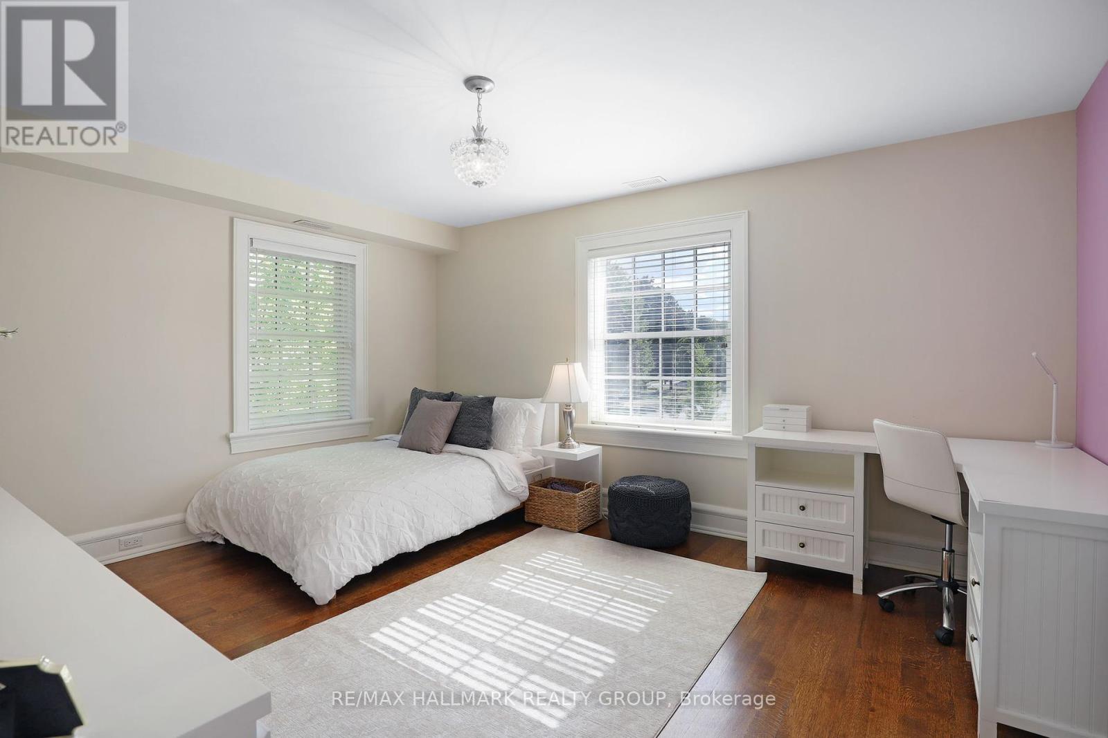 525 Piccadilly Avenue, Ottawa, Ontario  K1Y 0H7 - Photo 29 - X12397029