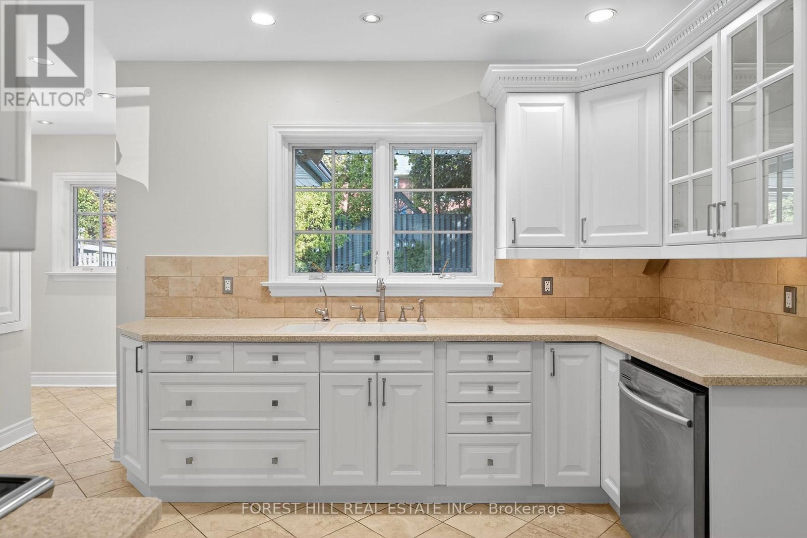 530 Blythwood Road, Toronto, Ontario  M4N 1B3 - Photo 13 - C12400965