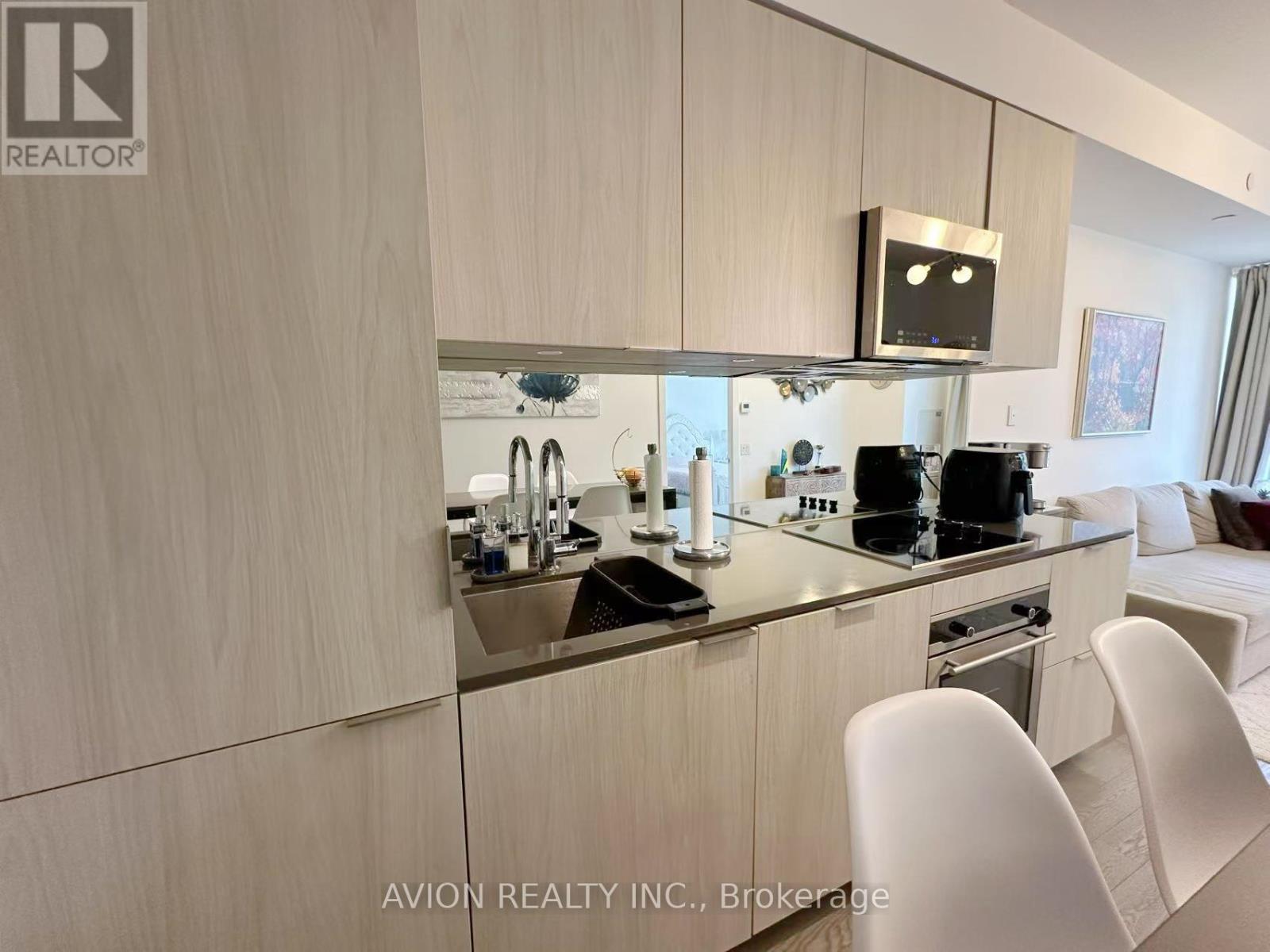 606 - 609 Avenue Road, Toronto, Ontario  M4V 2K3 - Photo 3 - C12401067