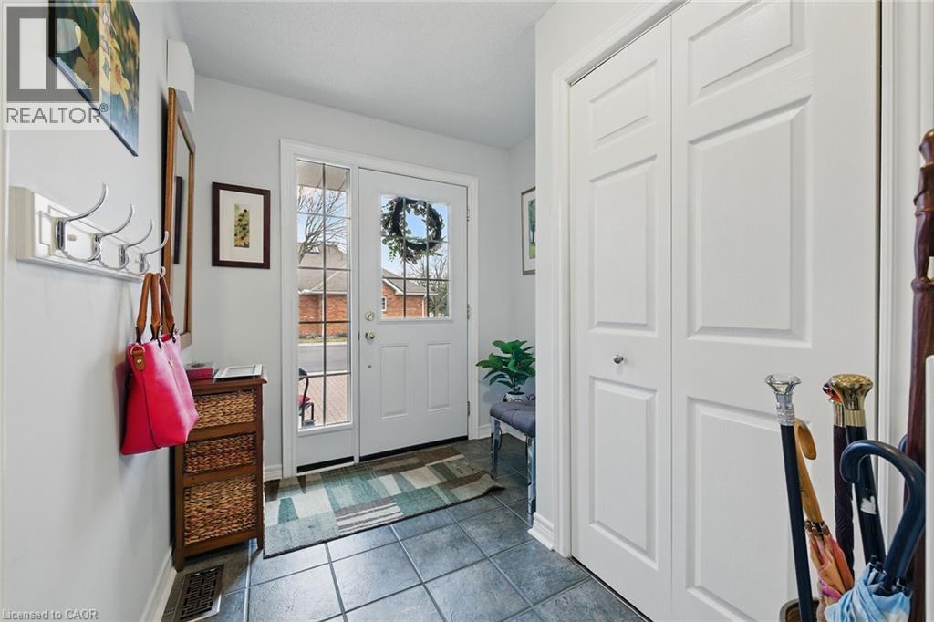810 Golf Links Road Unit# 31, Ancaster, Ontario  L9K 1J7 - Photo 6 - 40736685
