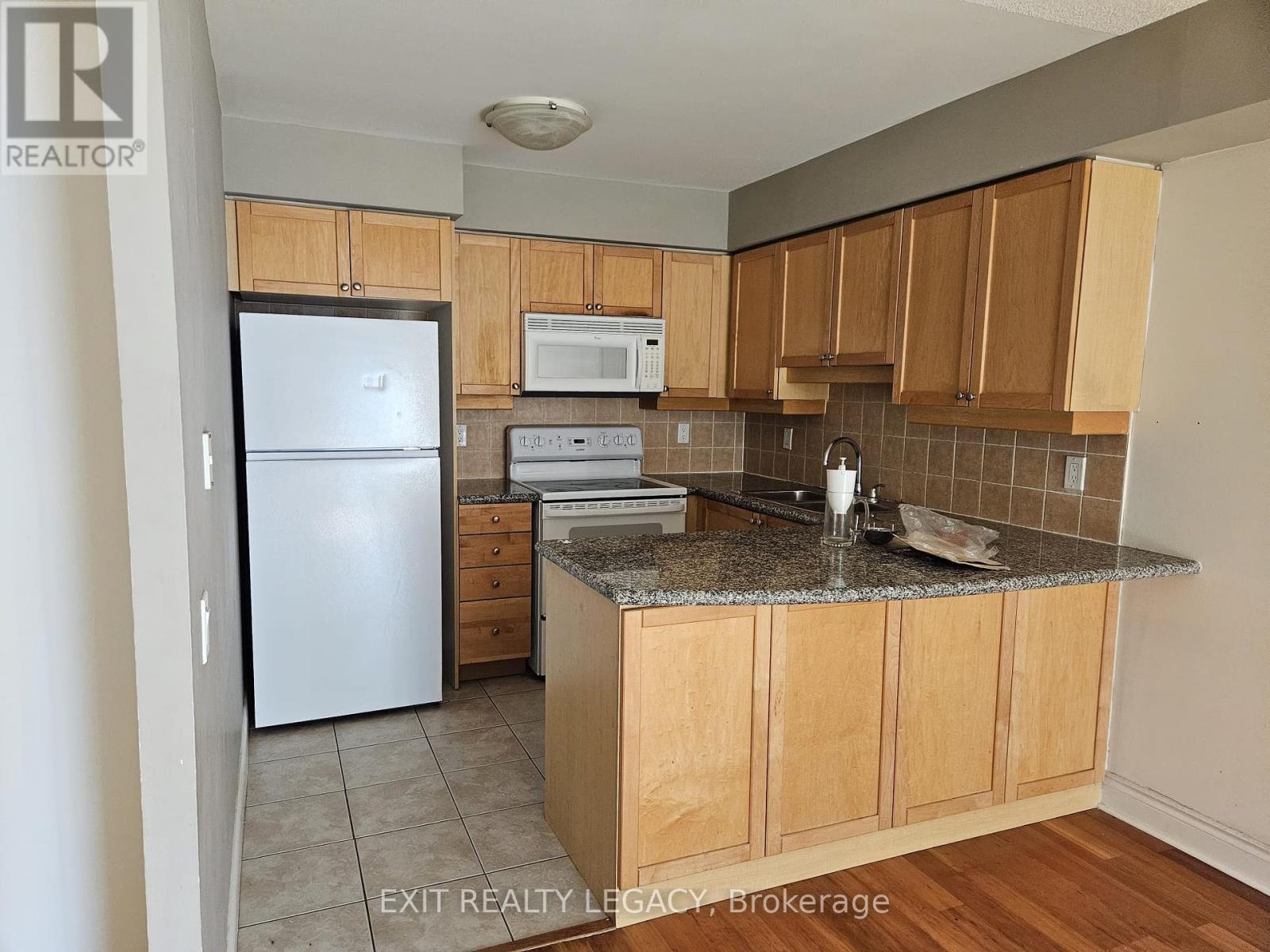 2124 - 80 Harrison Garden Boulevard S, Toronto, Ontario  M2N 7E3 - Photo 11 - C12401048