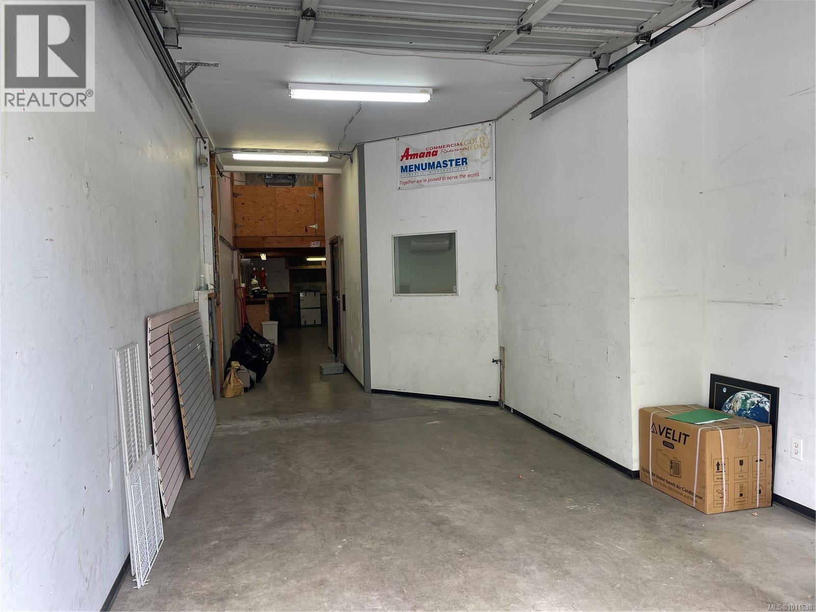 3 515 Dupplin Rd, Saanich, British Columbia  V8Z 1C2 - Photo 4 - 1011638