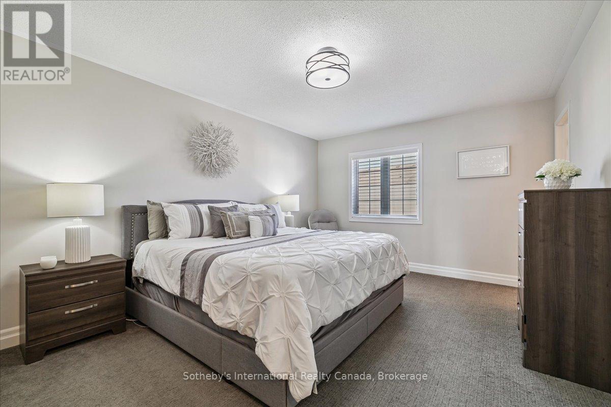 69 - 470 Beach Boulevard, Hamilton, Ontario  L8H 6X2 - Photo 31 - X12400877