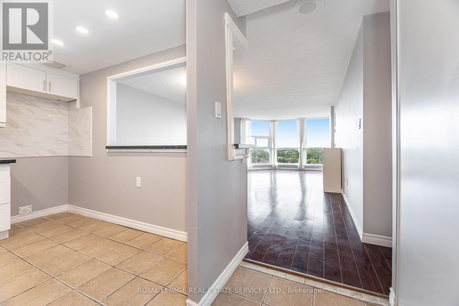 1102 - 20 Dean Park Road, Toronto, Ontario  M1B 3G9 - Photo 6 - E12399517