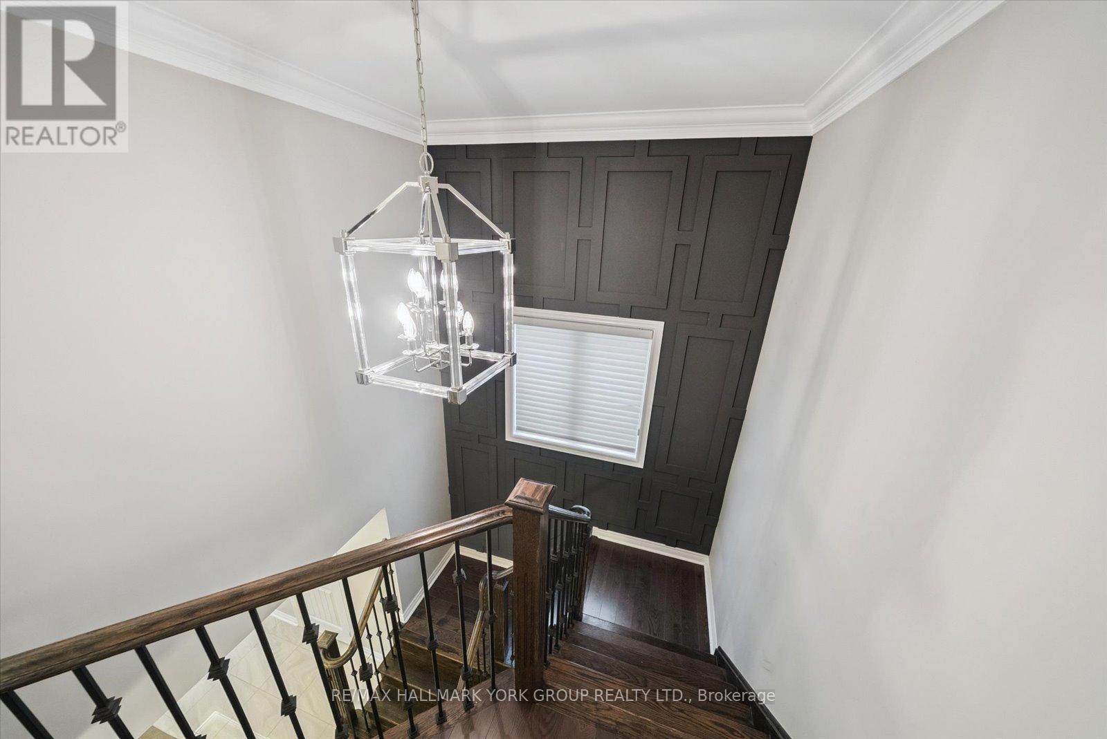 254 Meadowhawk Trail, Bradford West Gwillimbury (Bradford), Ontario  L3Z 0E9 - Photo 15 - N12401051