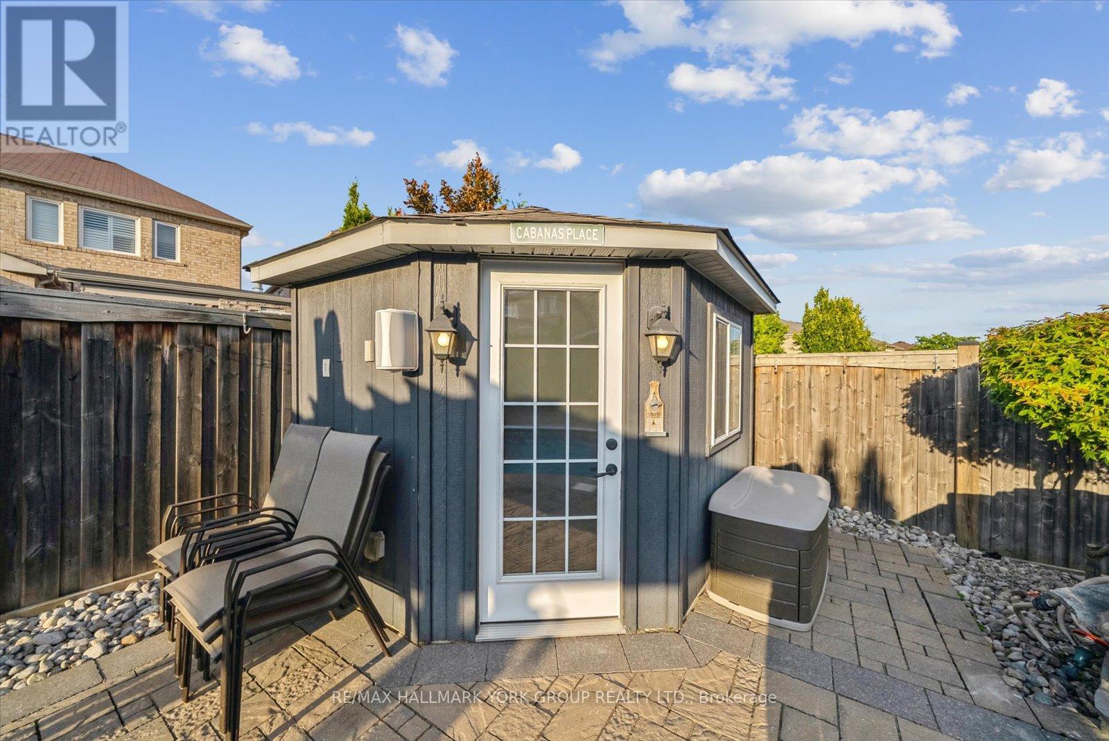 254 Meadowhawk Trail, Bradford West Gwillimbury (Bradford), Ontario  L3Z 0E9 - Photo 35 - N12401051