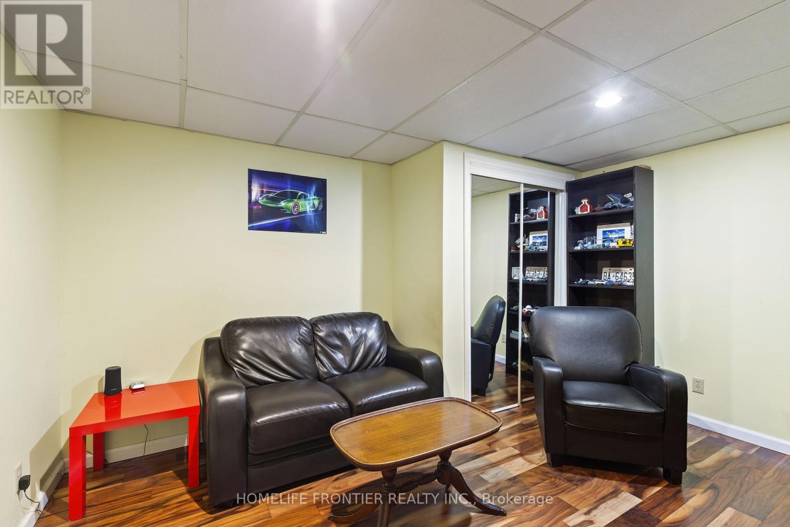 40 Delta Crescent, East Gwillimbury, Ontario  L9N 1G4 - Photo 28 - N12401052