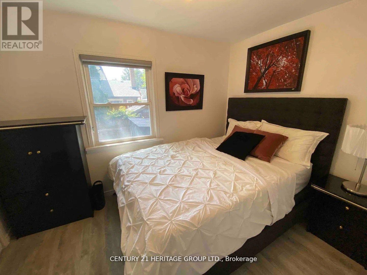 Main - 96 Mill Street, Richmond Hill, Ontario  L4C 4A7 - Photo 13 - N12401063