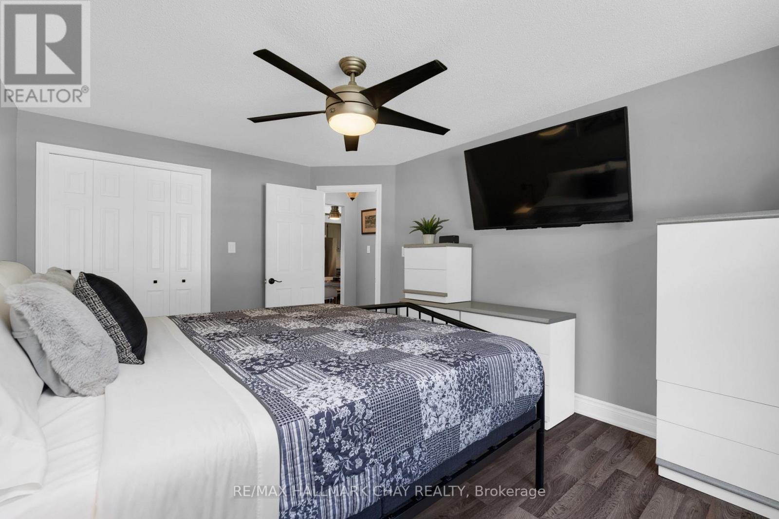 2514 St Amant Road, Severn, Ontario  L0K 2C0 - Photo 10 - S12401066