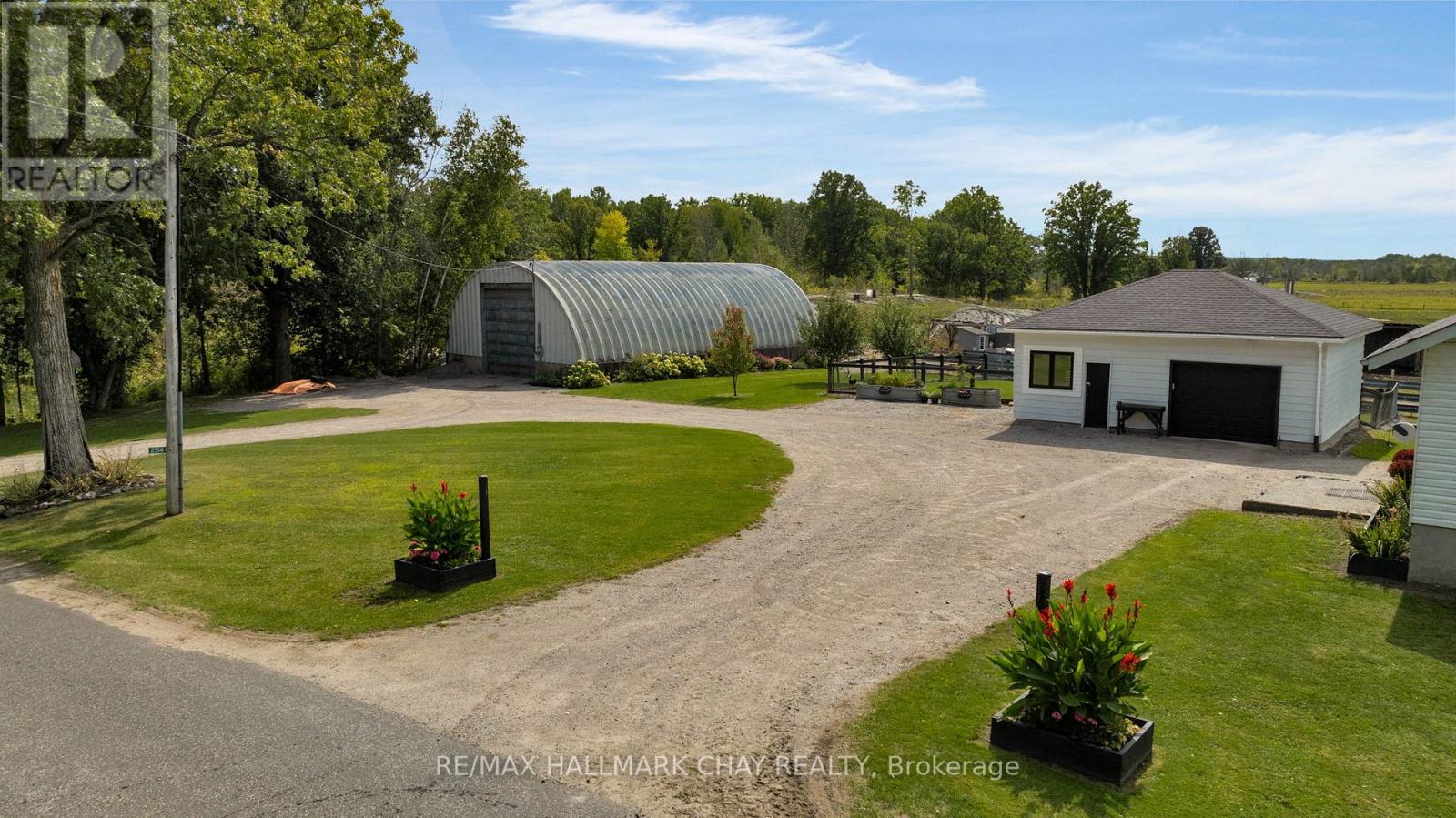 2514 St Amant Road, Severn, Ontario  L0K 2C0 - Photo 2 - S12401066