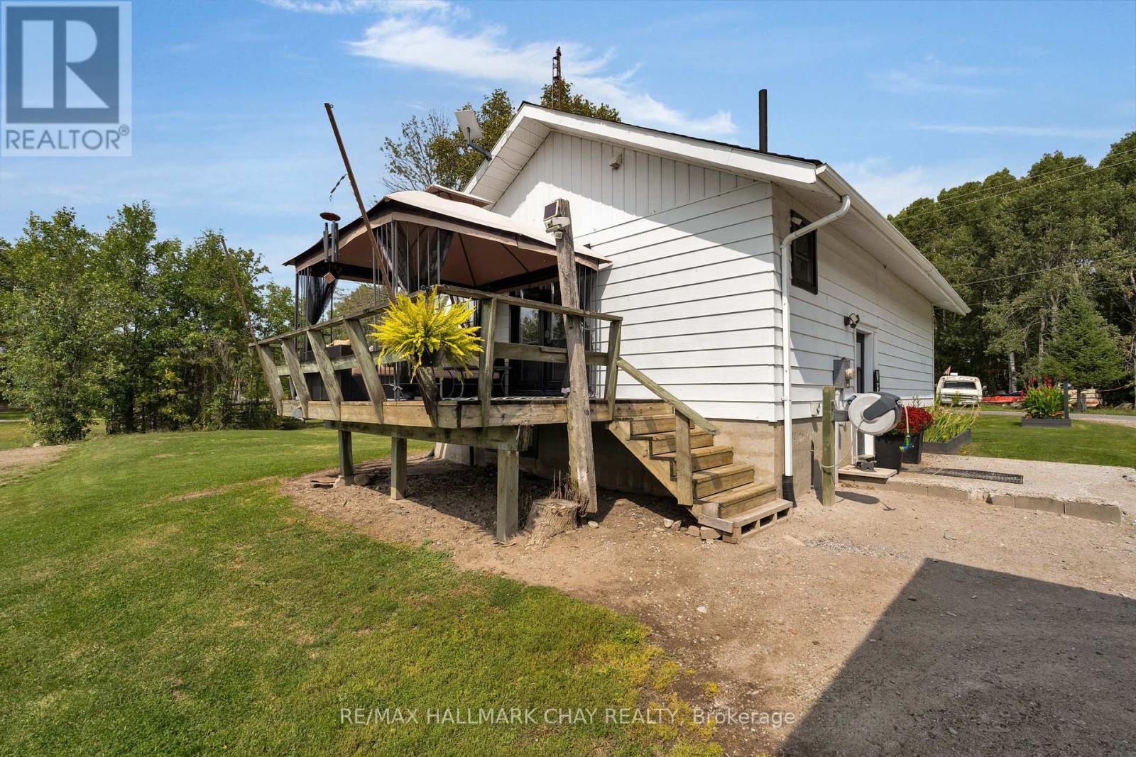 2514 St Amant Road, Severn, Ontario  L0K 2C0 - Photo 22 - S12401066