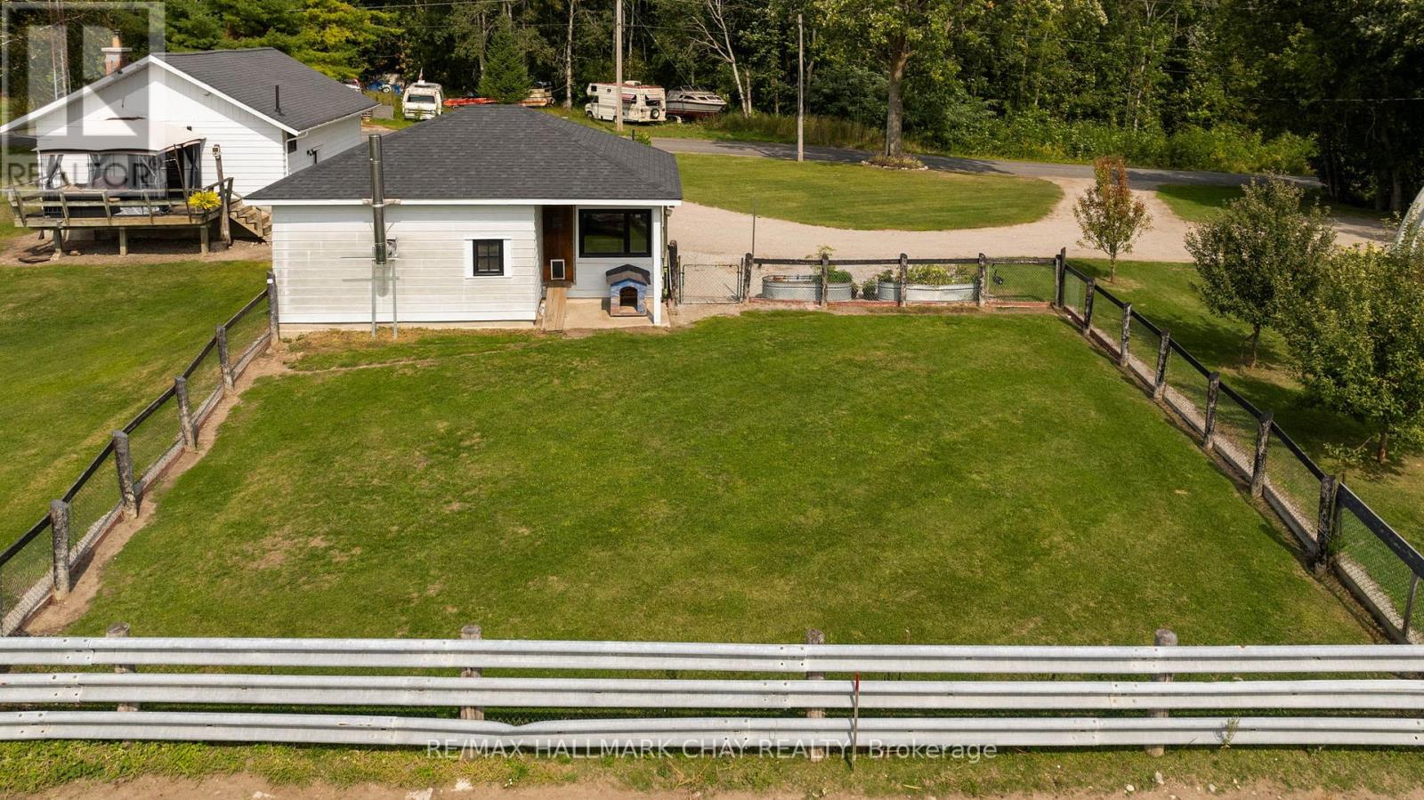 2514 St Amant Road, Severn, Ontario  L0K 2C0 - Photo 35 - S12401066