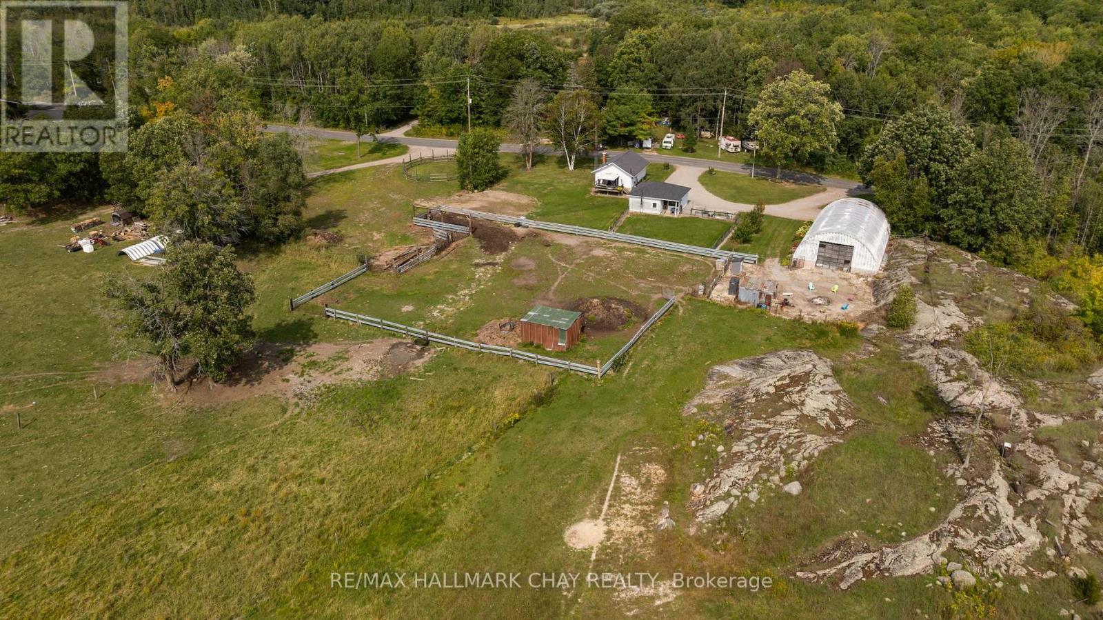 2514 St Amant Road, Severn, Ontario  L0K 2C0 - Photo 37 - S12401066
