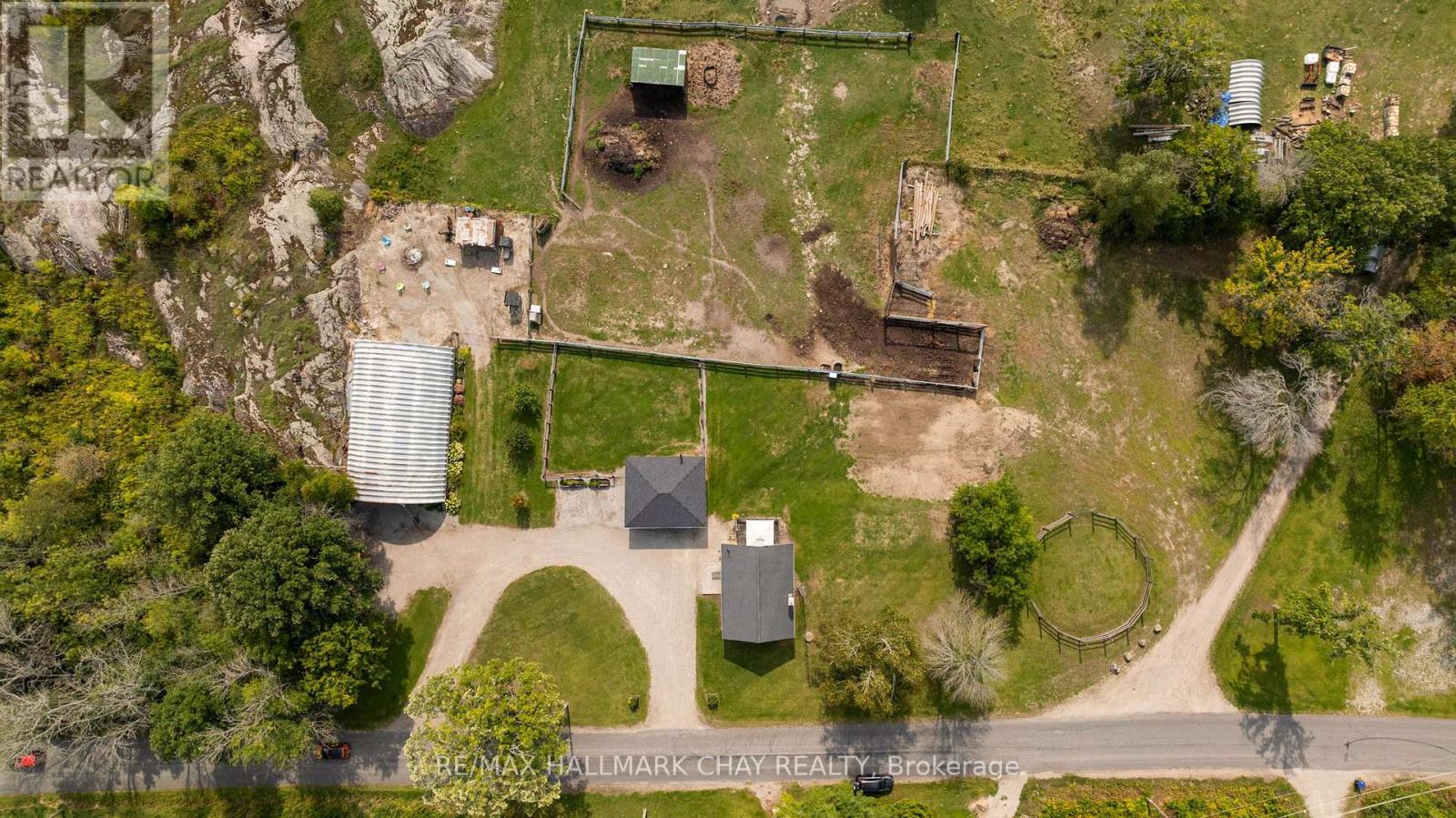 2514 St Amant Road, Severn, Ontario  L0K 2C0 - Photo 38 - S12401066