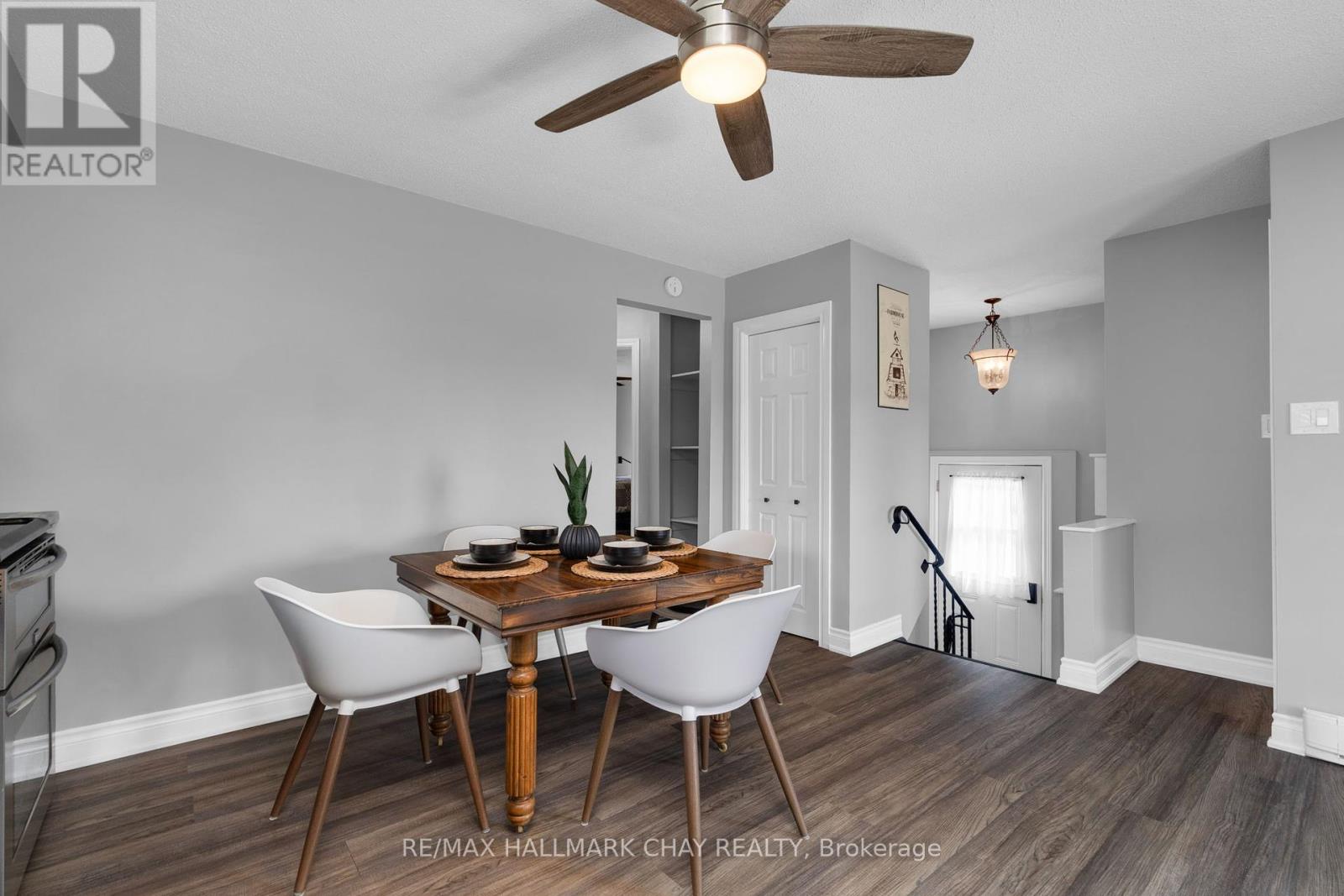 2514 St Amant Road, Severn, Ontario  L0K 2C0 - Photo 7 - S12401066