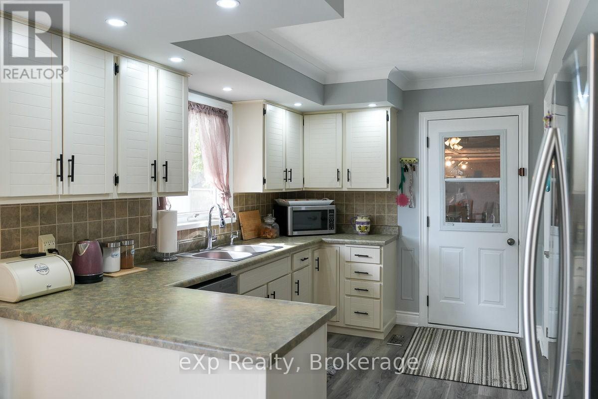 Lorem Ipsum Dolor, Saugeen Shores, Ontario  N0G  - Photo 7 - DEMO28857156