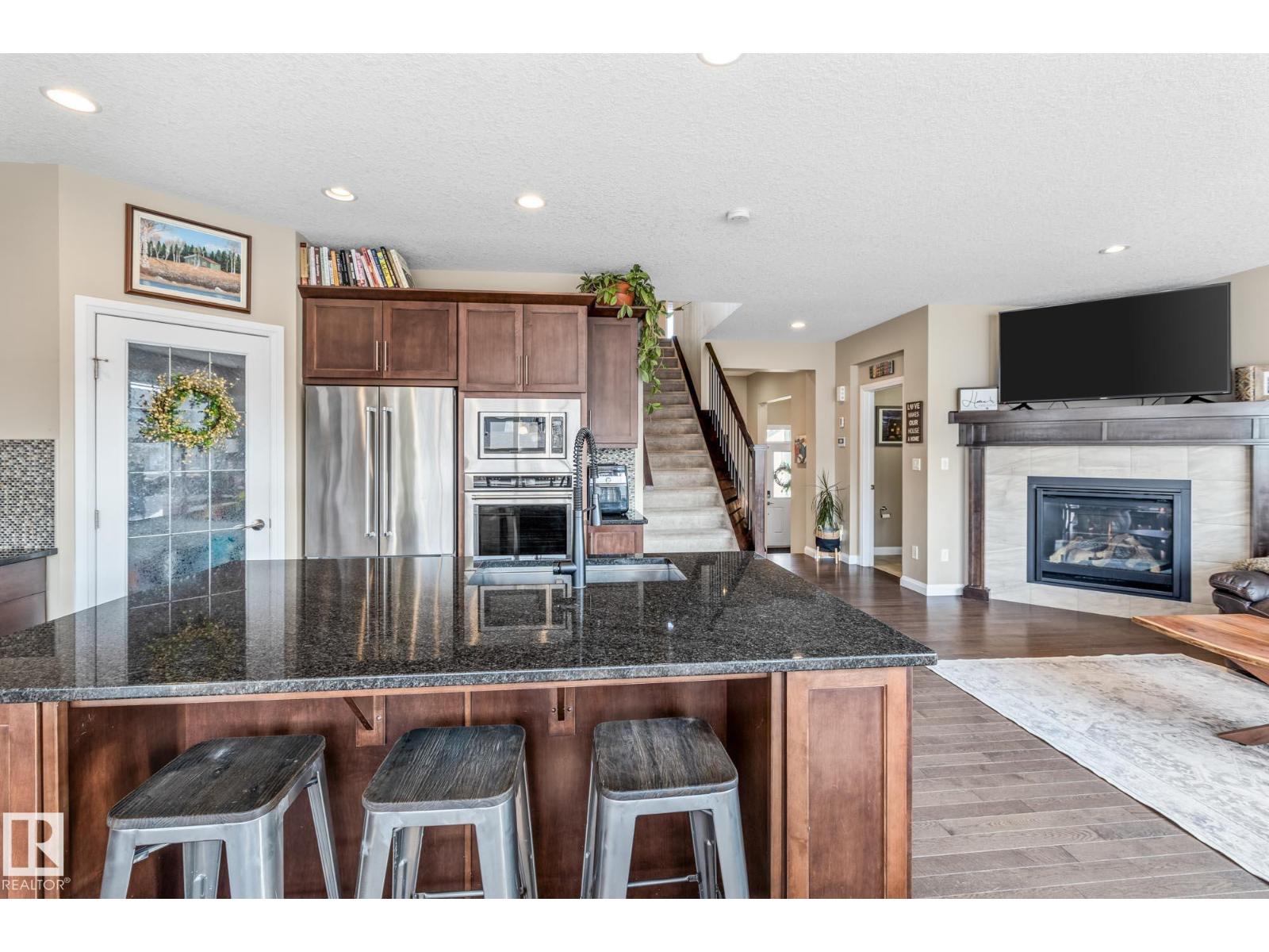 100 Sheppard Wy, Leduc, Alberta  T9E 0T4 - Photo 2 - E4457373