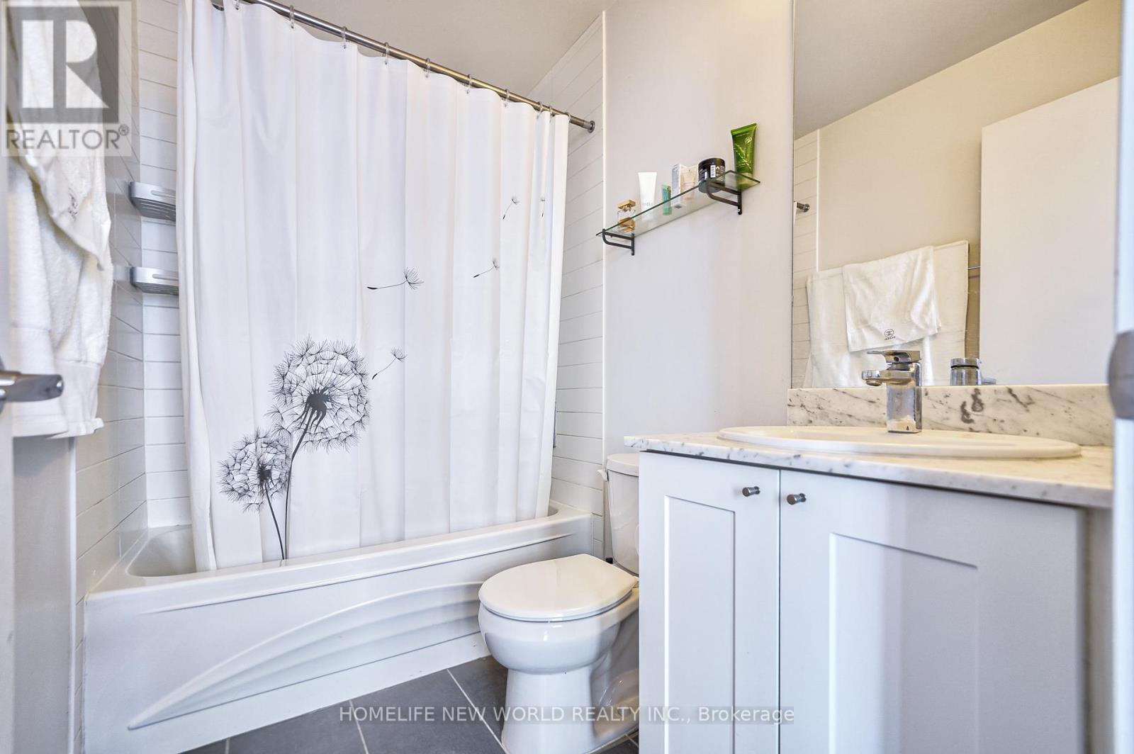 2402 - 4070 Confederation Parkway, Mississauga, Ontario  L5B 0E9 - Photo 26 - W12400943