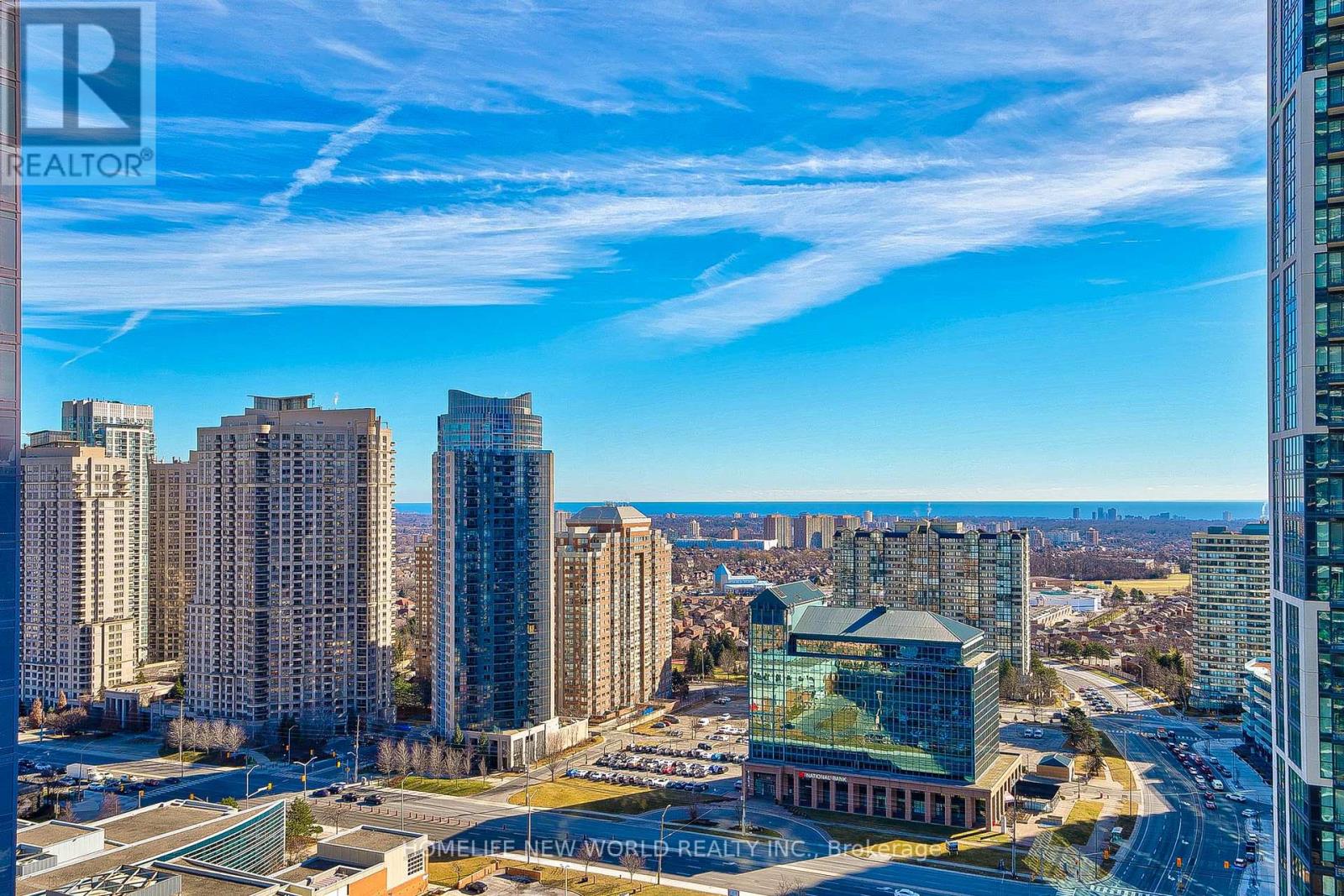 2402 - 4070 Confederation Parkway, Mississauga, Ontario  L5B 0E9 - Photo 35 - W12400943