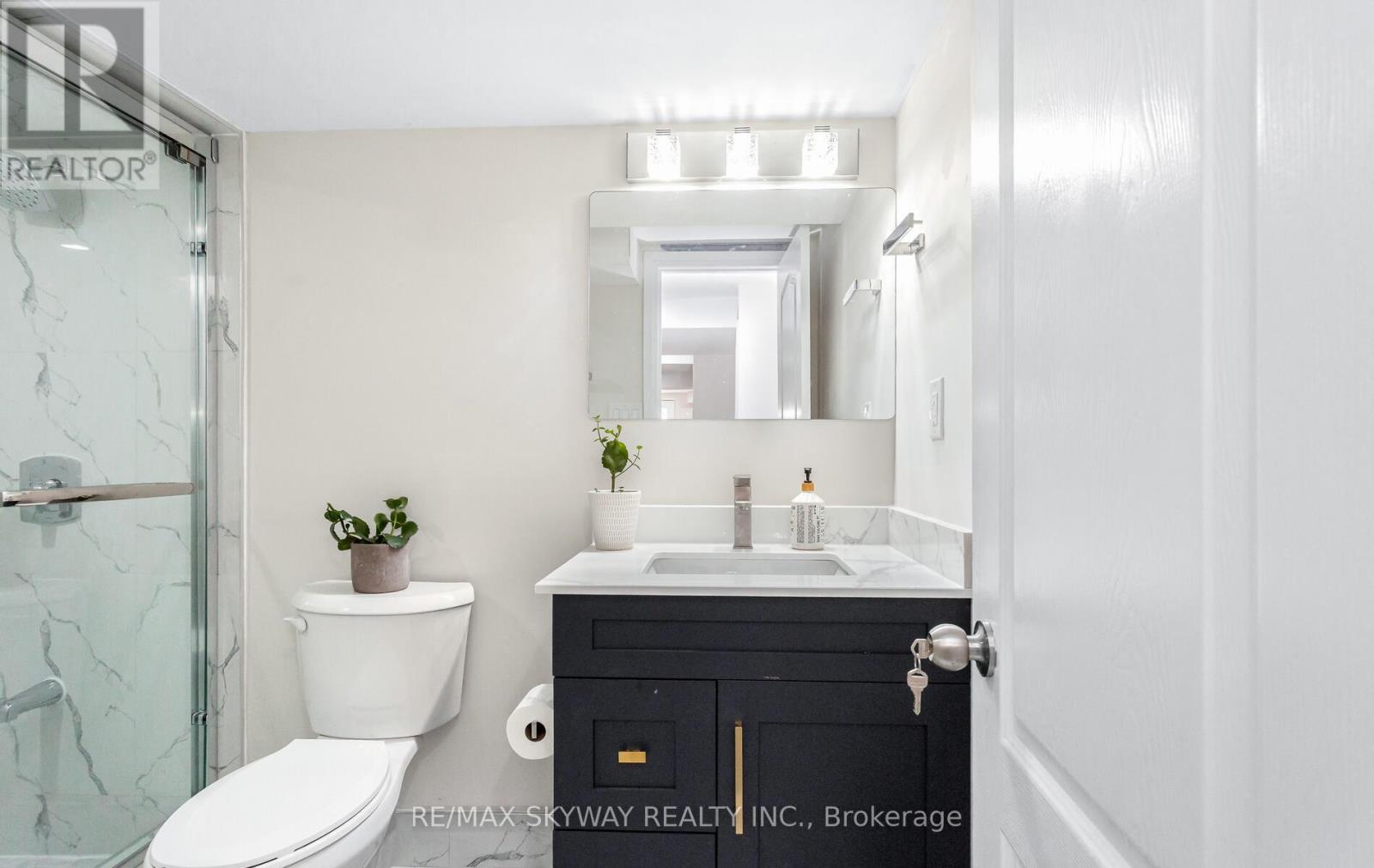 74 Magnificent Court, Brampton, Ontario  L6P 2T2 - Photo 46 - W12400969