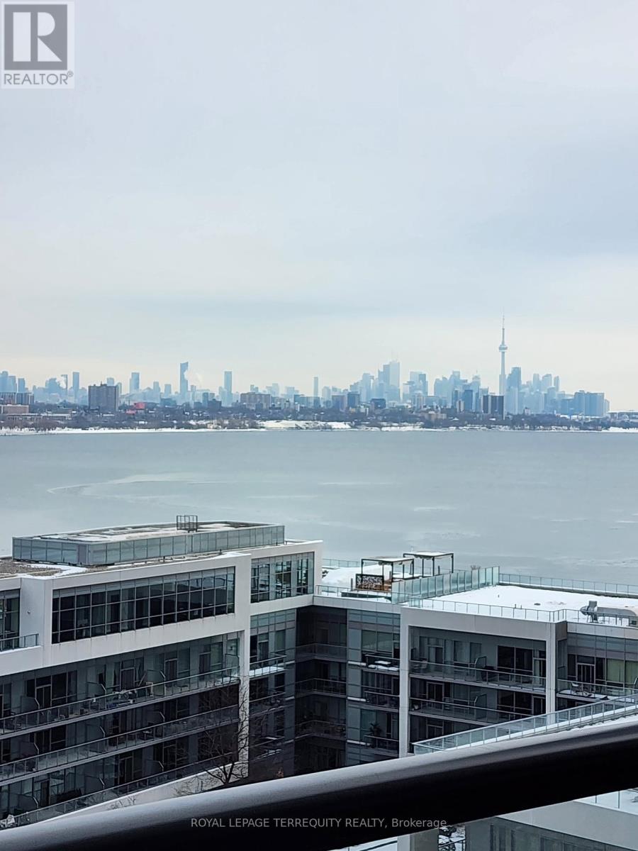 1011 - 38 Annie Craig Drive, Toronto, Ontario  M8V 0G9 - Photo 2 - W12400973