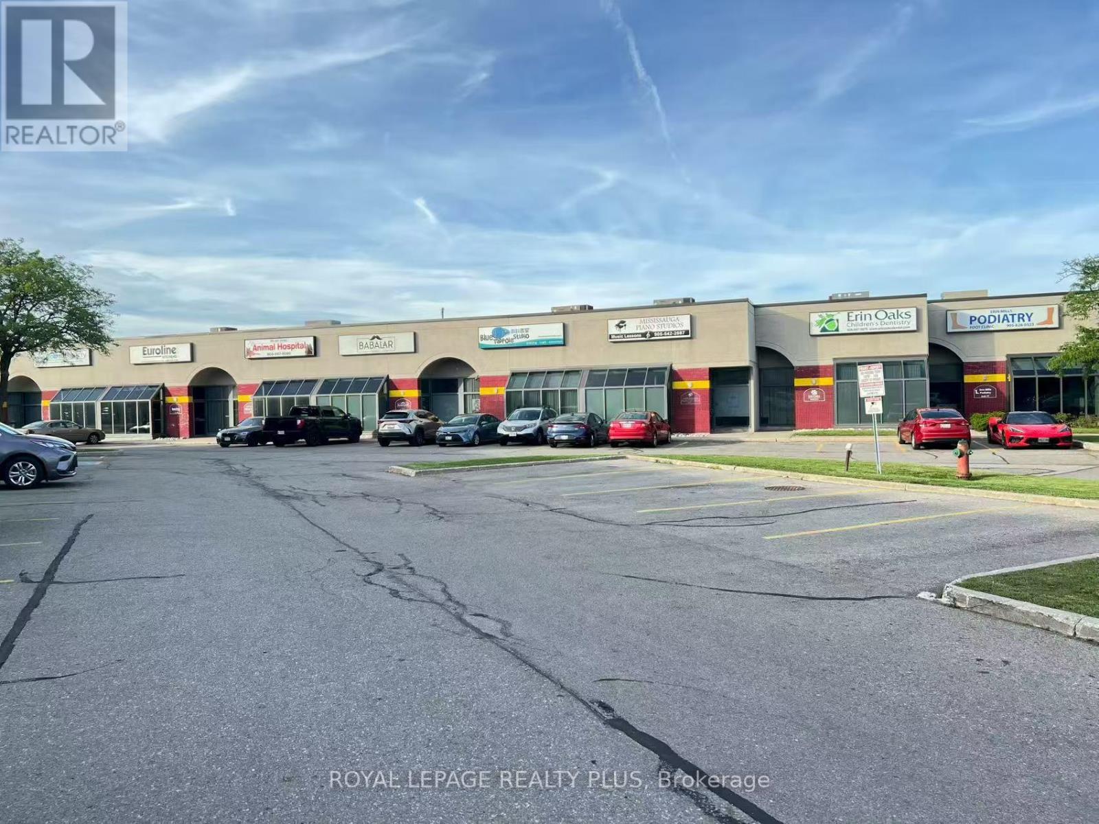 21 - 3075 Ridgeway Drive, Mississauga, Ontario  L5L 5M6 - Photo 1 - W12400975