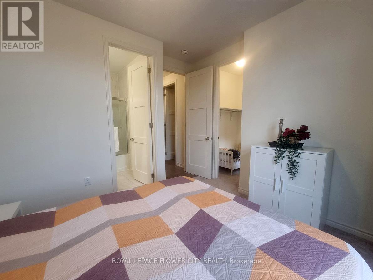 360 Valleyway Drive, Brampton, Ontario  L6S 5S7 - Photo 32 - W12400979