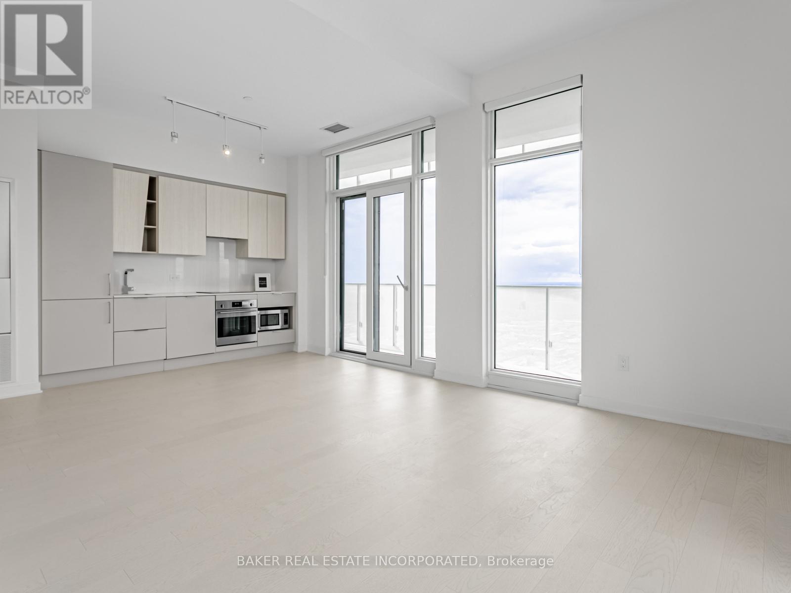 6011 - 3900 Confederation Parkway, Mississauga, Ontario  L5B 0M3 - Photo 5 - W12400995