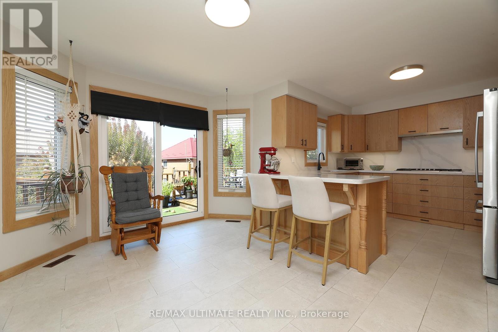 1169 Ewing Crescent, Mississauga, Ontario  L5V 1C1 - Photo 14 - W12400997