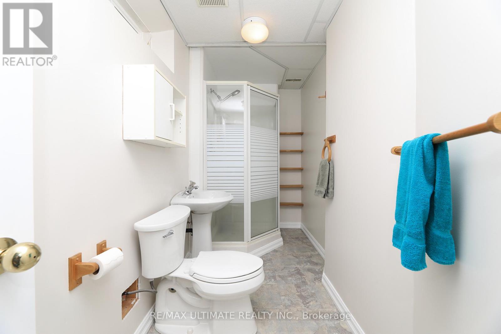1169 Ewing Crescent, Mississauga, Ontario  L5V 1C1 - Photo 36 - W12400997