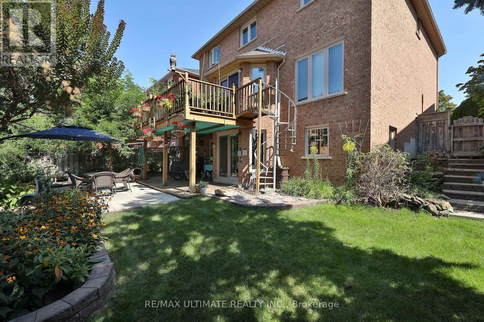 1169 Ewing Crescent, Mississauga, Ontario  L5V 1C1 - Photo 42 - W12400997