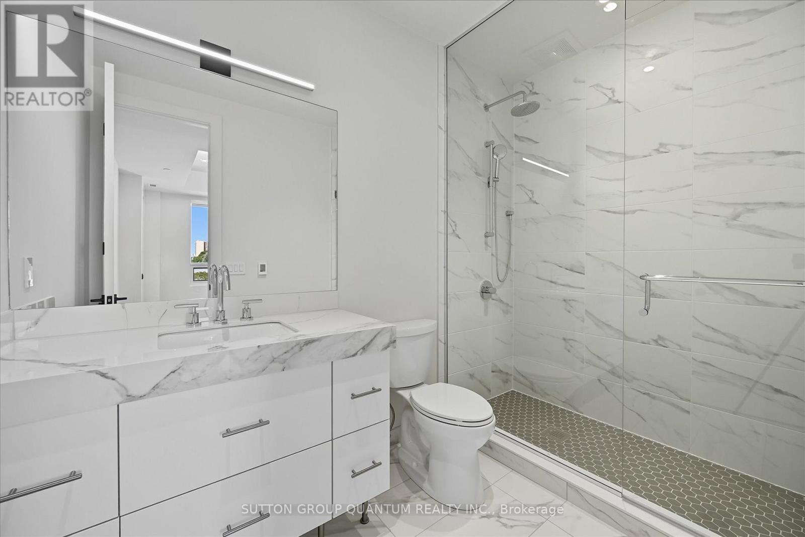 409 - 123 Maurice Drive, Oakville, Ontario  L6K 2W6 - Photo 23 - W12401000