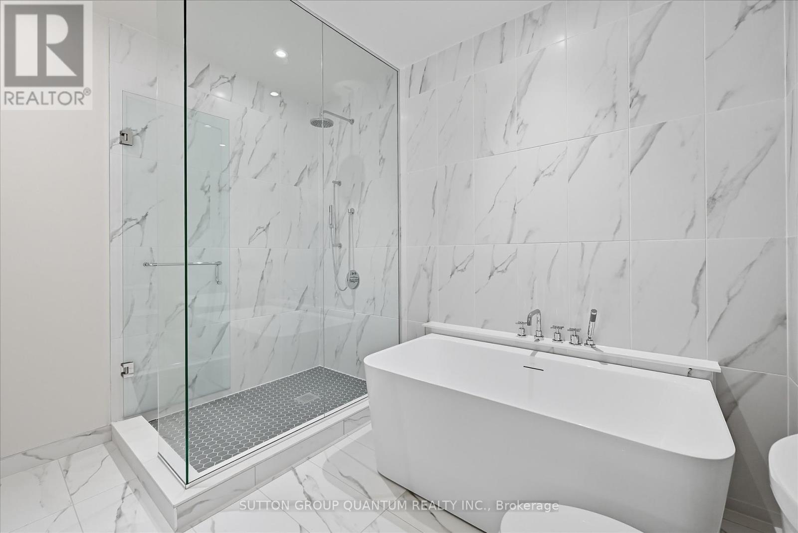 409 - 123 Maurice Drive, Oakville, Ontario  L6K 2W6 - Photo 27 - W12401000