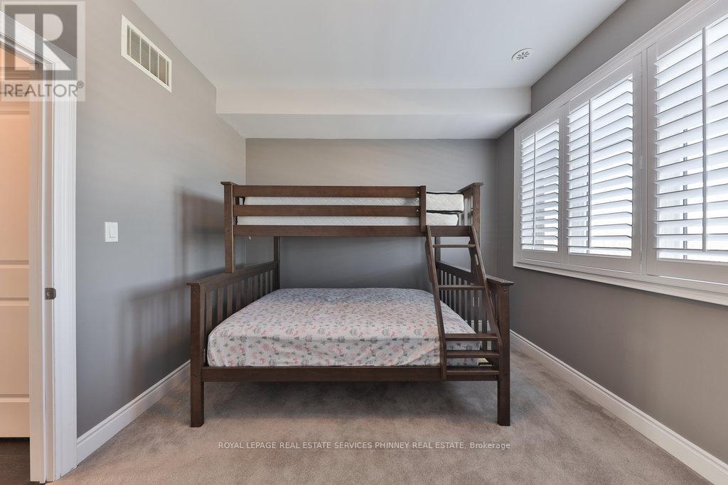 10 - 2160 Trafalgar Road W, Oakville, Ontario  L6H 7H2 - Photo 22 - W12401065